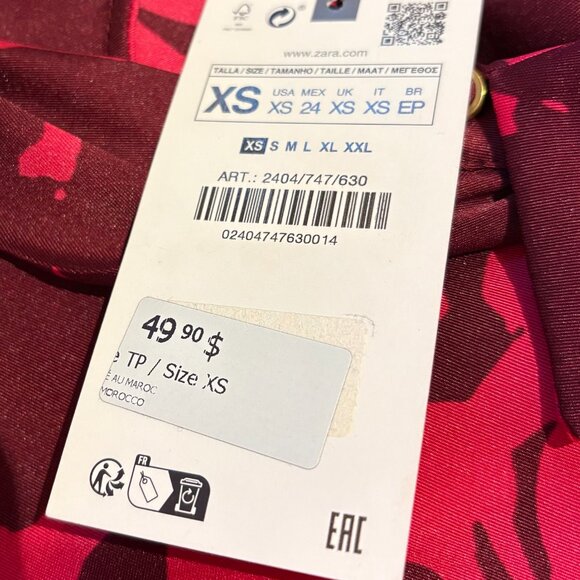 Floral Satin Button-Down Blouse - Picture 3 of 3